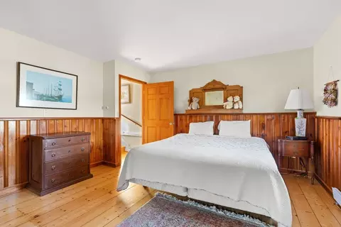 Bedroom - 19 Riverside Rd, Gloucester, MA 01930 photo 6 of 8