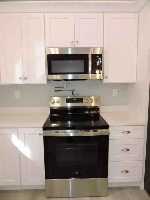 Kitchen - 42 Scenic Ave, Webster, MA 01570 photo 3 of 3