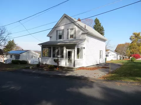134 John St, Clinton, MA 01510 photo 9