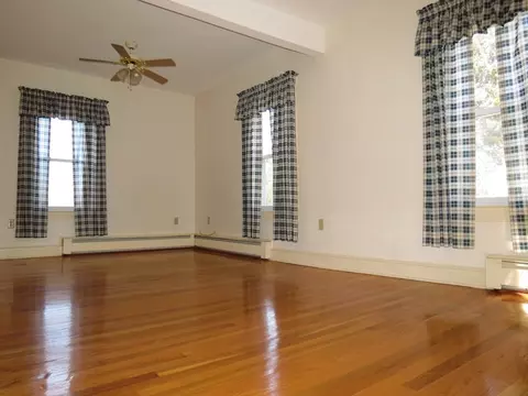 134 John St, Clinton, MA 01510 photo 11