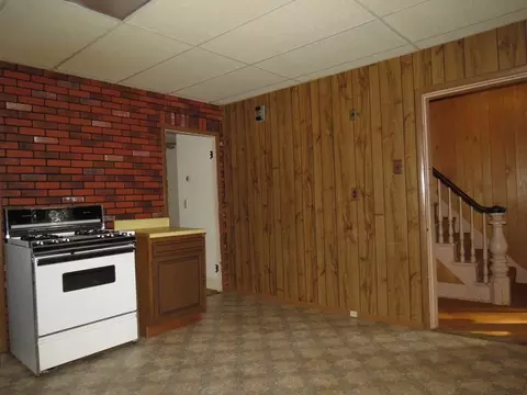 134 John St, Clinton, MA 01510 photo 15