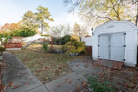 19 Dewitt Rd, Stoneham, MA 02180 photo 36