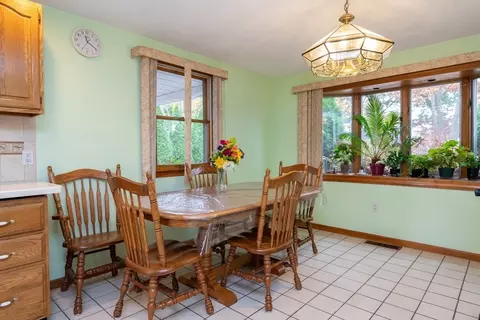 19 Dewitt Rd, Stoneham, MA 02180 photo 14