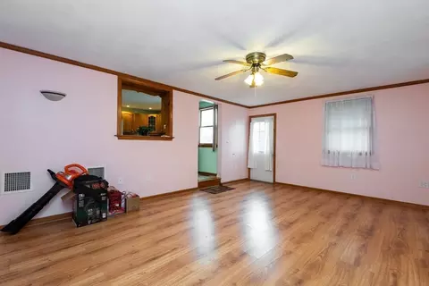 19 Dewitt Rd, Stoneham, MA 02180 photo 16