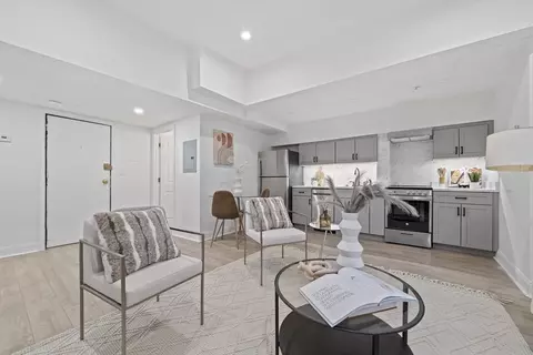 107 Jersey St #22C, Boston, MA 02215