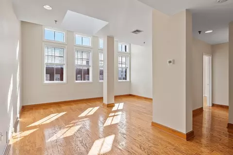 57 Washington St #4A, Haverhill, MA 01832