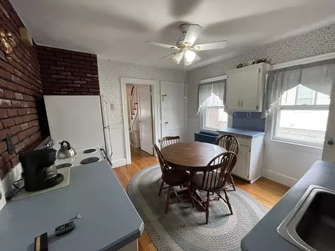 6 Mortimer St, Springfield, MA 01109 photo 17