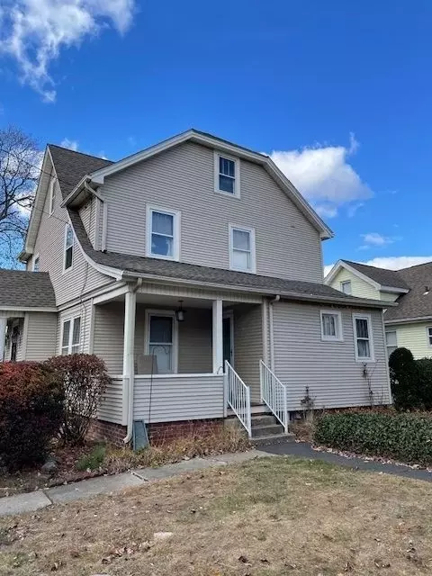6 Mortimer St, Springfield, MA 01109 photo 4