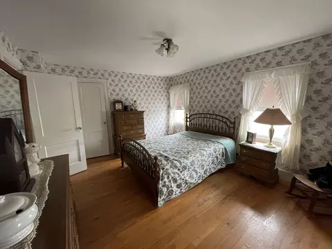 6 Mortimer St, Springfield, MA 01109 photo 24