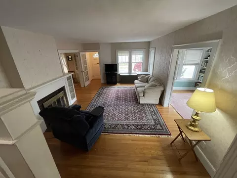 6 Mortimer St, Springfield, MA 01109 photo 9
