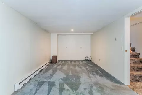 8 Craig St, Springfield, MA 01108 photo 28
