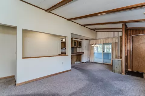 8 Craig St, Springfield, MA 01108 photo 11