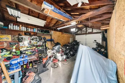122 Broadway, Fall River, MA 02721 photo 8