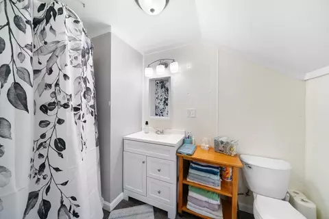122 Broadway, Fall River, MA 02721 photo 20