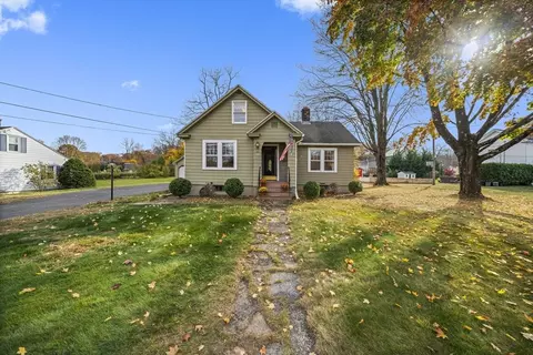 144 Chestnut St, East Longmeadow, MA 01028
