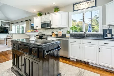 115 Main, Barnstable, MA 02635 photo 9