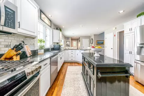 115 Main, Barnstable, MA 02635 photo 11