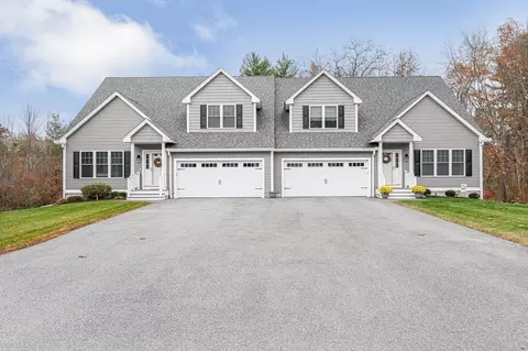 22 Blackhawk Cir #26, Dracut, MA 01826