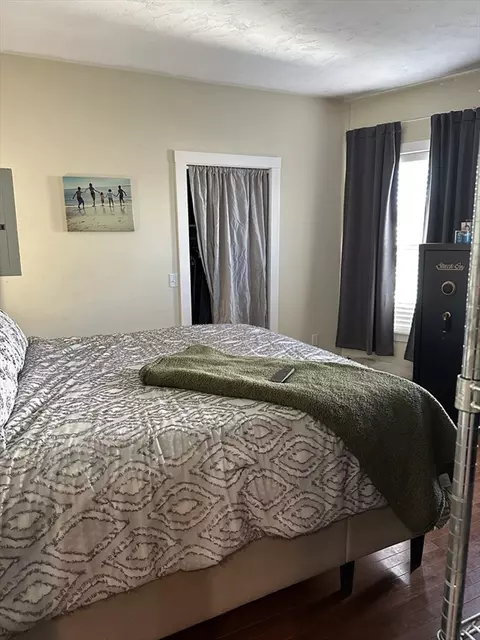 369 Chestnut St, Clinton, MA 01510 photo 8