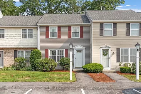 10 Boylston Ln #10, Lowell, MA 01852
