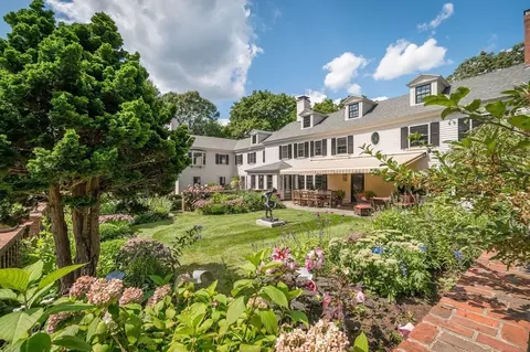 261 Hart, Beverly, MA 01915