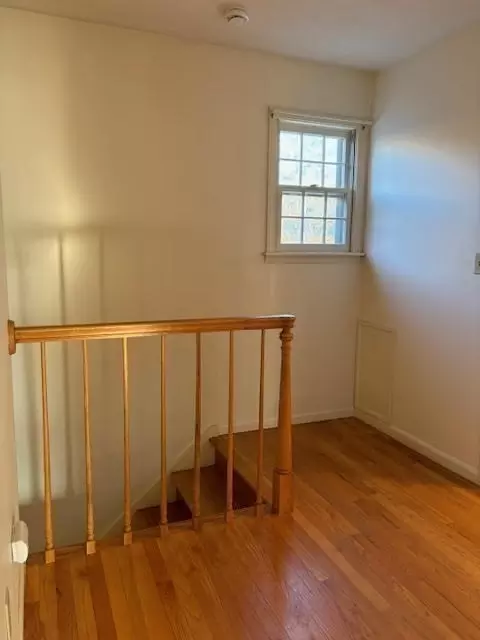 Entry Way - 73 Concord St, Maynard, MA 01754 photo 3 of 4