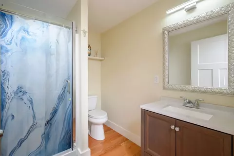 Bath - 5 Oak Hill Rd, Wareham, MA 02571 photo 1 of 4