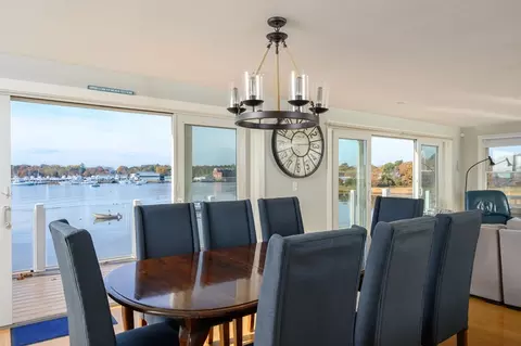 Dining - 5 Oak Hill Rd, Wareham, MA 02571 photo 1 of 4