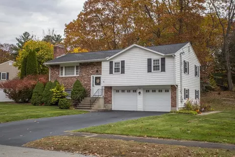 25 Deborah Dr, Reading, MA 01867