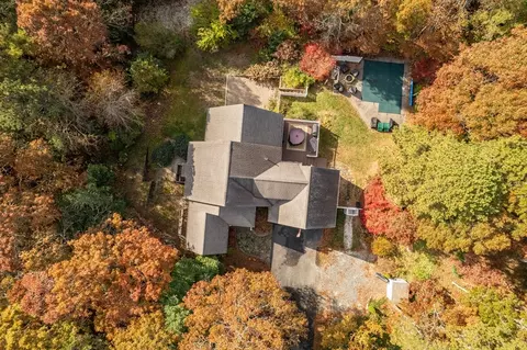 65 Baxters Neck Rd, Marstons Mills, MA 02648 photo 2