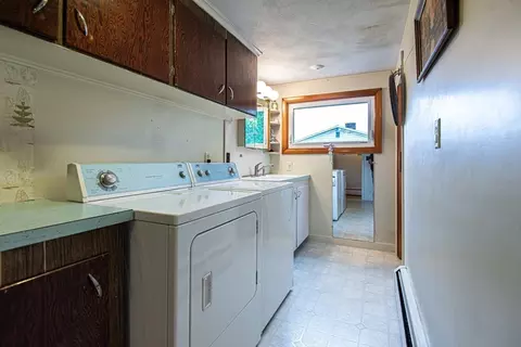 56 Rose Ave, Woonsocket, RI 02895 photo 22