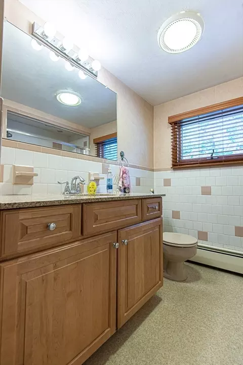 56 Rose Ave, Woonsocket, RI 02895 photo 15