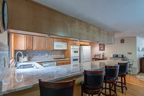 56 Rose Ave, Woonsocket, RI 02895 photo 9