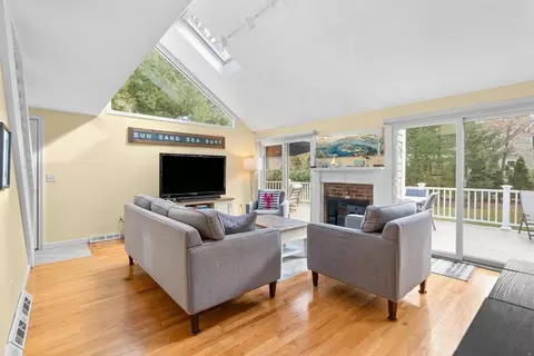 20 Marway, Mashpee, MA 02649 photo 11