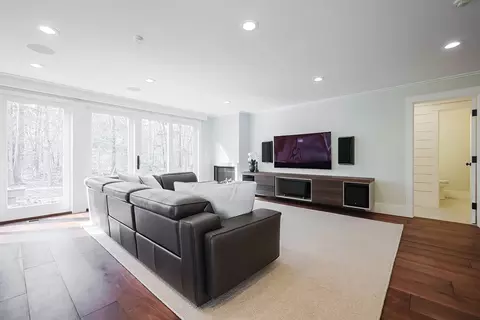 41 Gilbert Rd, Needham, MA 02492 photo 14
