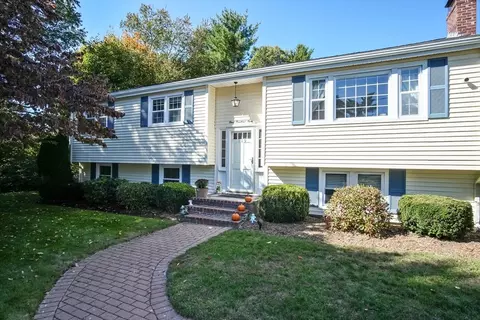 109 Kennedy Rd, Stoughton, MA 02072