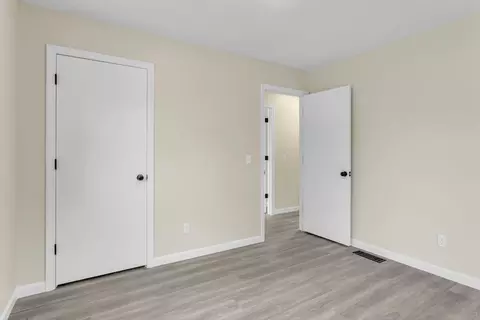 115 Carroll St, Springfield, MA 01108 photo 15