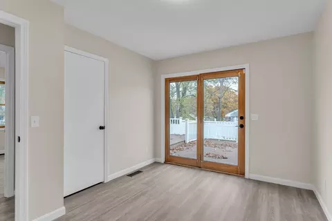 115 Carroll St, Springfield, MA 01108 photo 17