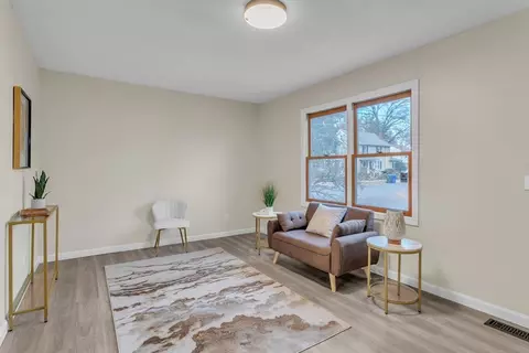 115 Carroll St, Springfield, MA 01108 photo 4