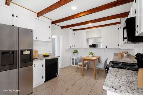 9 Maple Cir, Marblehead, MA 01945 photo 7