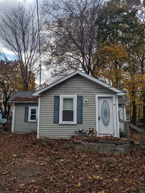 14 Washington Ave, Ashland, MA 01721