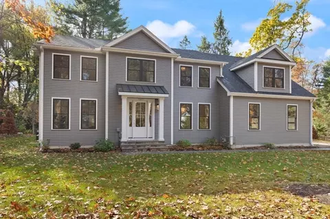 287 Oakland St, Wellesley, MA 02481