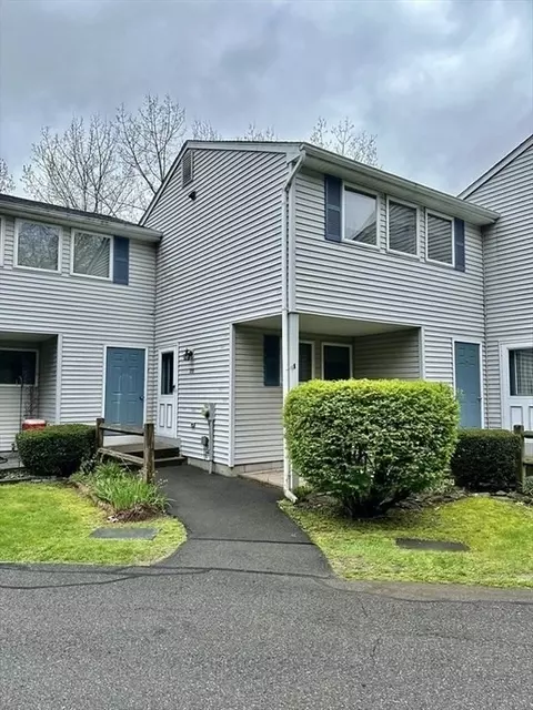 44 Briar Way #44, Greenfield, MA 01301