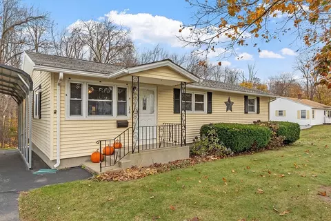 156 Sylvan Ave, Leominster, MA 01453