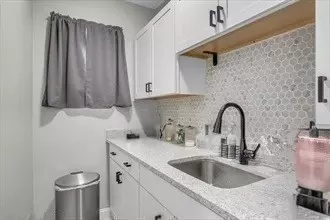 100 Eastern Ave, Worcester, MA 01605 photo 9