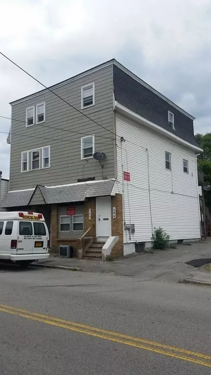 161 Lakeview Ave, Lowell, MA 01850