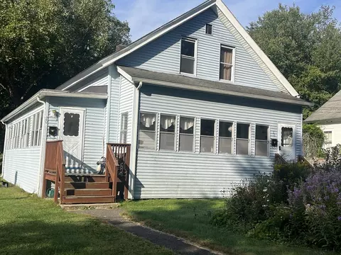 20 Norwood Ave, Northampton, MA 01062