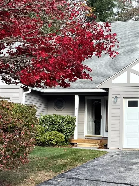 9 Victoria Dr #2, Auburn, MA 01501
