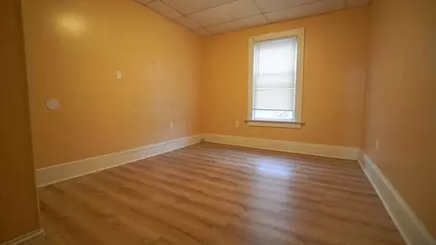 47 Mooreland St, Springfield, MA 01104 photo 20