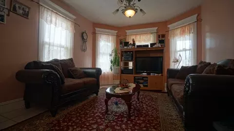 47 Mooreland St, Springfield, MA 01104 photo 34